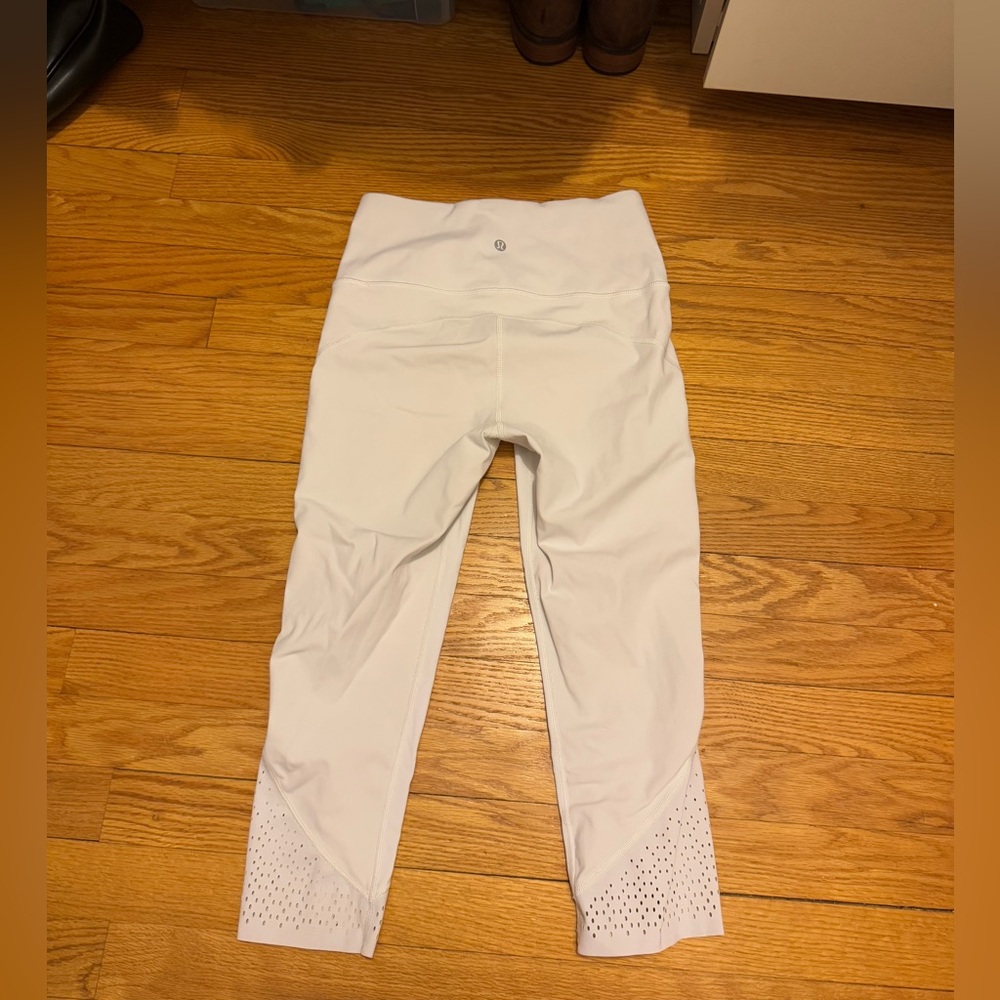 White lululemon leggings size 6